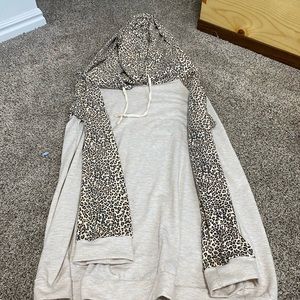 Leopard detail hoodie